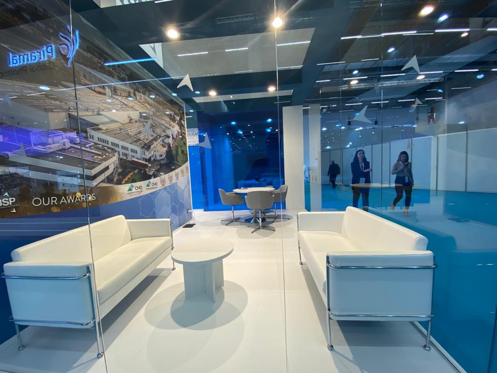 Custom-built event space for
                                                            enterprise technology client