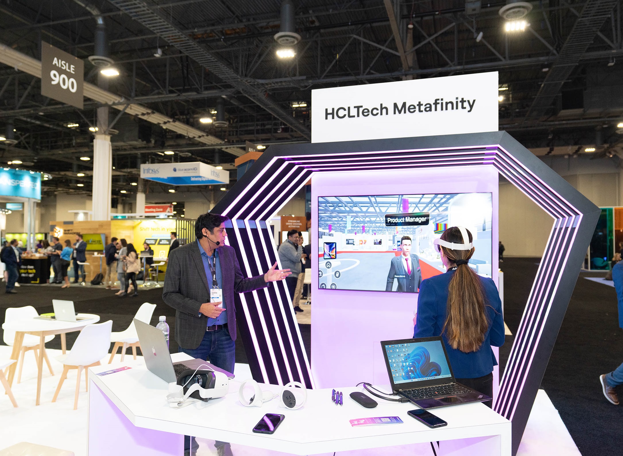 Booth with interactive virtual
reality experience